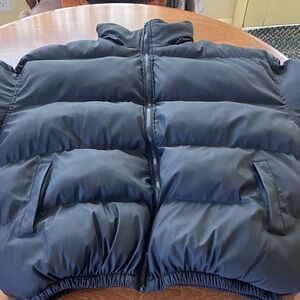 Oscar Sports Mens Black Puffer Jacket Free Black and Blue Puffer Vest